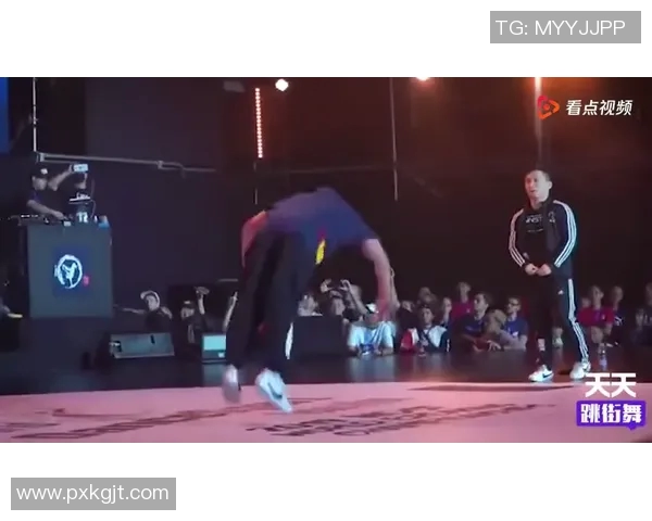 武汉攀岩队在世界街舞大赛中的力量表现精彩点评与分析