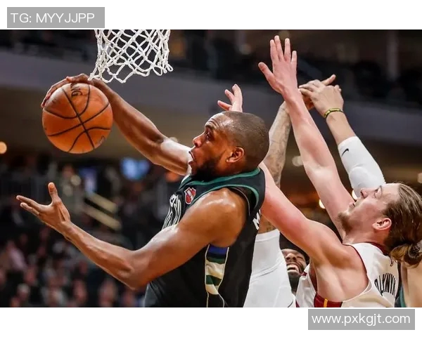 2020年NBA季后赛热火对雄鹿精彩直播回顾与分析